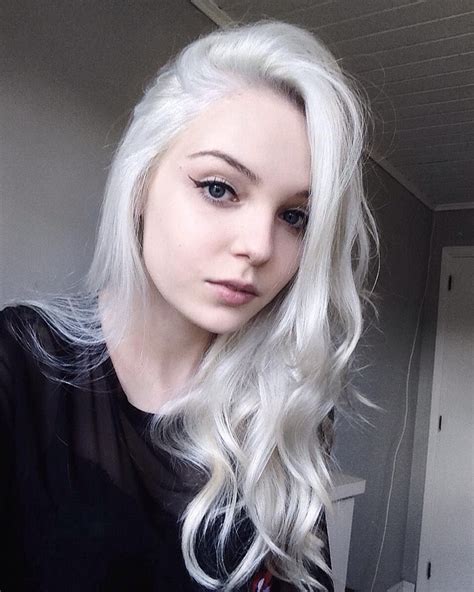 white hair teen